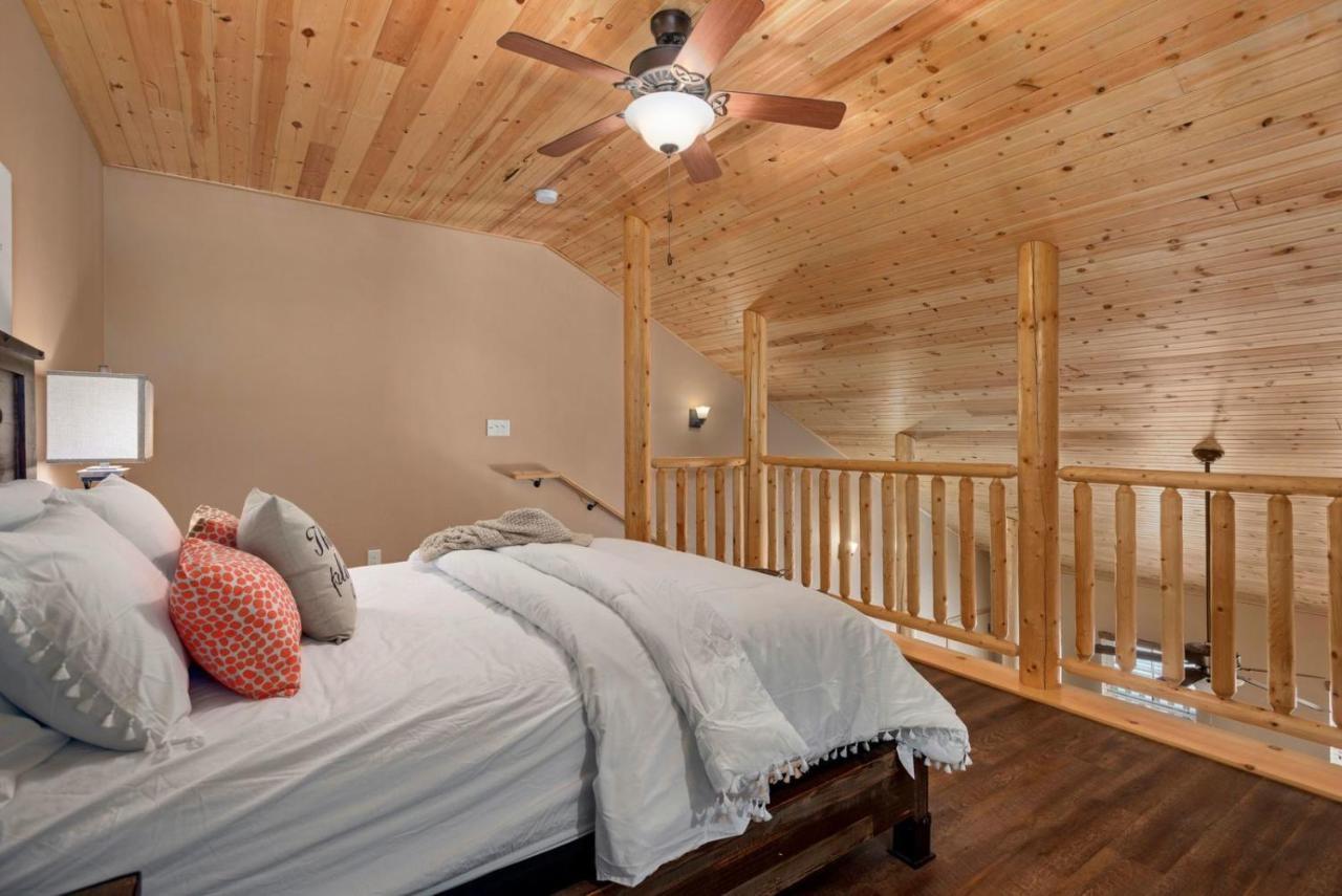 Old Mill Resort ニューブラウンフェルズ エクステリア 写真